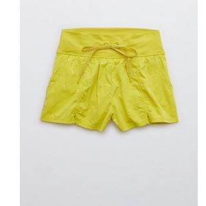 Offline by Aerie the hugger home run shorts size L new with tags